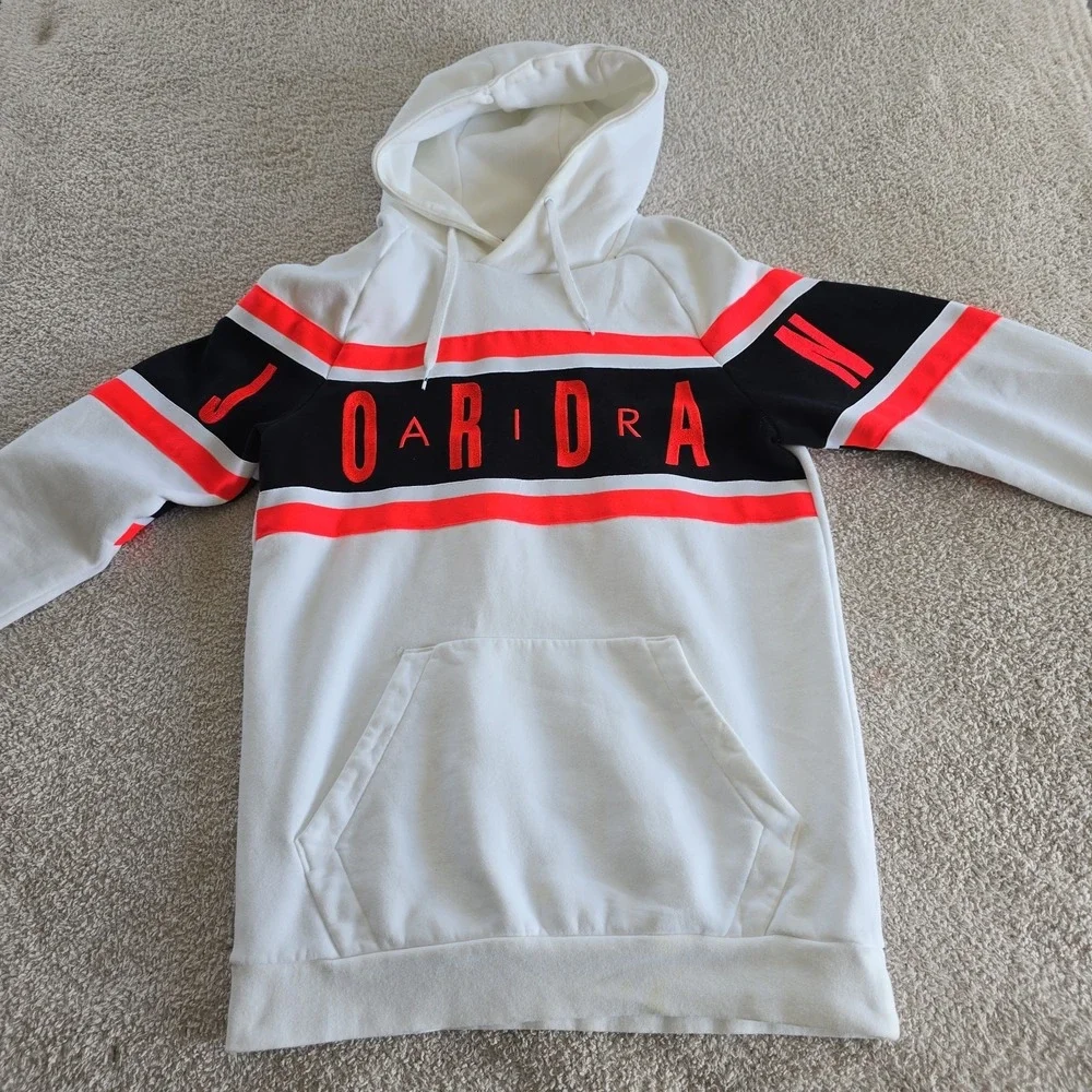 Nike Air Jordan Hoodie Men's S Pull-Over Sweatshirt White W/Orange & Black Retro
